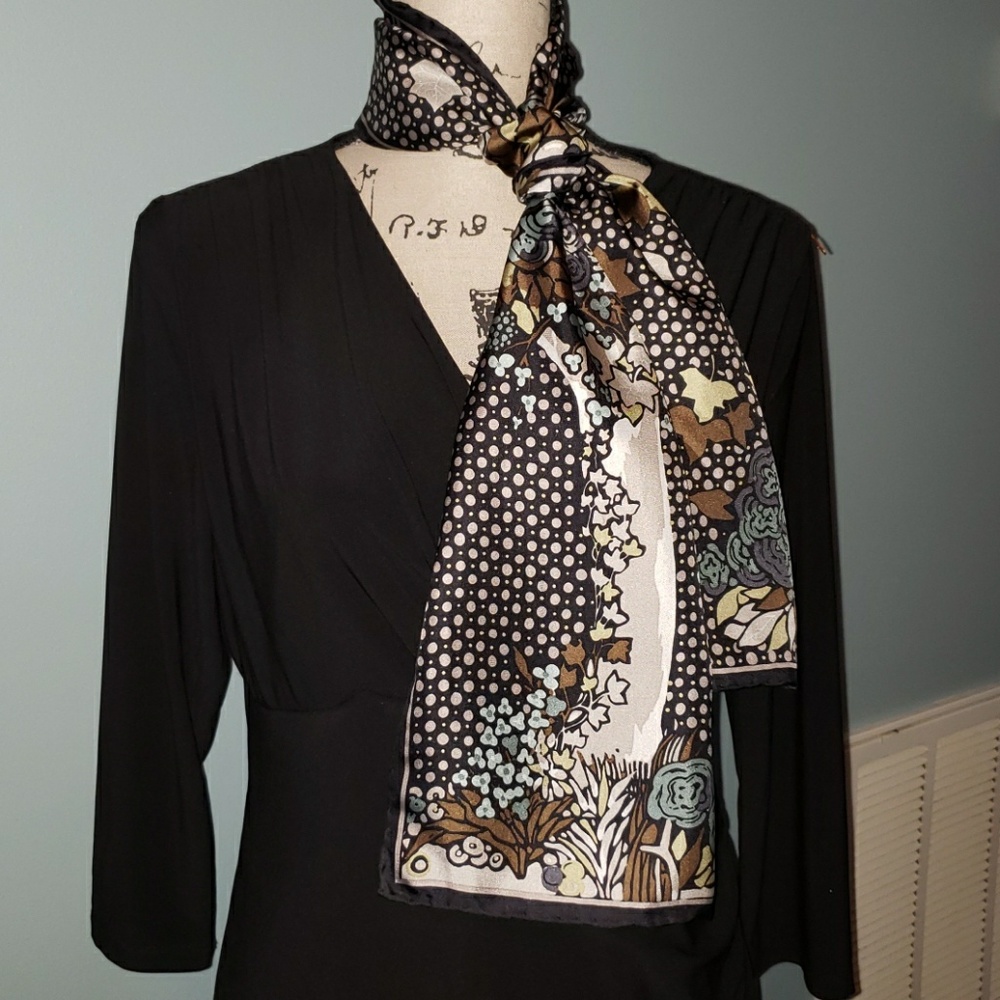 New Echo Silk Tree of Life Poppy Scarf Wrap